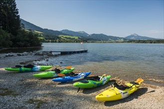 Kayaks, Lake Ammer, near Herrsching am Lake Ammer, Fuenfseenland, Upper Bavaria, Bavaria, Germany,