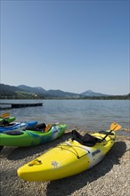 Kayaks, Lake Ammer, near Herrsching am Lake Ammer, Fuenfseenland, Upper Bavaria, Bavaria, Germany,