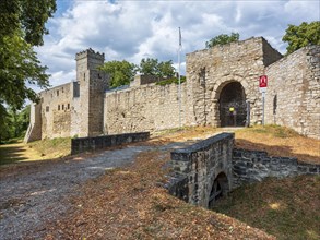 The ruins of Eckartsburg Castle, Eckartsberga, Saxony-Anhalt, Germany, Europe