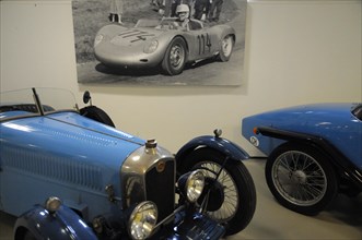 Deutsches Automuseum Langenburg, A historical black and white photo of a racing car on a race