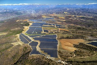 Aerial photo, solar park, Les Mees, plateau, La Colle des Mees, Alpes-de-Haute-Provence, Siemens