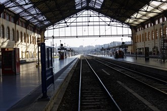 Marseille, Deserted platform with wrought-iron structures in daylight, Marseille, Departement