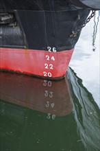 Draught marking, ship, harbour, Dunkirk, France, Europe