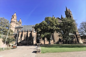 Speyer Cathedral, The facade of Worms Cathedral with forecourt under a blue sky, Speyer Cathedral,