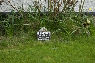 Sign indicating that grass should not be walked on, Malltraeth, Isle of Anglesey, Wales, Great