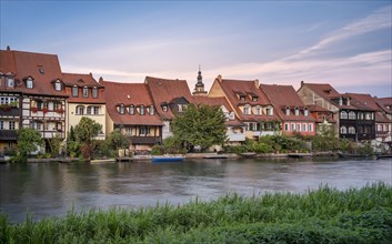 Row of houses Little Venice on the banks of the Pegnitz in the evening, Bamberg, Upper Franconia,