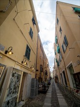 Narrow alley in the old town centre, Alghero, Sardinia, Italy, Europe