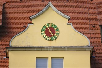 Clock, number time, Winnental Castle built in the 15th century by the Knights of the Teutonic Order