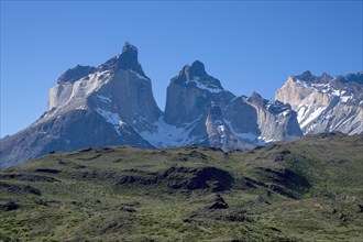 Andes mountain range, sidelight, Torres del Paine National Park, Parque Nacional Torres del Paine,