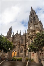 Church of San Juan Bautista, Gothic Cathedral of Arucas from below, Gran Canaria, Spain, Europe