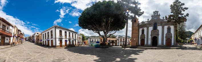 Panoramic of the beautiful streets in the square next to the Basilica of Nuestra Senora del Pino in