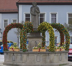 Easter fountain with fountain figure by Viktor Ueberkum, died around 1440, was a revered pilgrim,