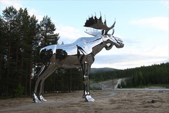 Elk (Alces alces) 10 metres high is the world's largest polished steel moose, between Oslo and