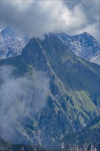 View from Wildengundkopf, 2238m to Hoefats 2259m, Allgaeu Alps, Allgaeu, Bavaria, Germany, Europe