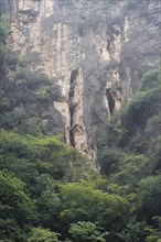 Cruise ship on the Yangtze River, Hubei Province, China, Asia, Rocky natural scenery with a large