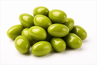 Green olives on white background. KI generiert, generiert, AI generated