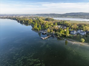 Aerial view of the Mettnau peninsula in western Lake Constance with the spa centre, Mettnaukur,