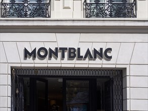 Paris 8e arrondissement. Mont Blanc shop on the champs Elysees avenue, Ile de France, France,