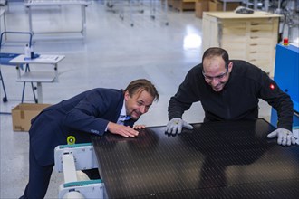 Sunmaxx PVT is a new innovative developer of photovoltaic thermal solar modules. The Fraunhofer ISE