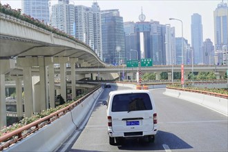 Traffic in Shanghai, Shanghai Shi, People's Republic of China, Single-lane traffic on an urban