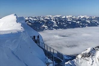 View from the Nordwandsteig on the Nebelhorn summit (2224m) to the Hoerner group, Oberstdorf,
