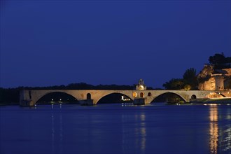 Pont Saint Benezet at night, Avignon, Vaucluse, Provence-Alpes-Cote d'Azur, South of France,