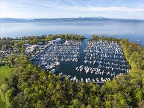 Ultramarin Gohren, the largest water sports centre on Lake Constance, Meichle and Mohr Marina with