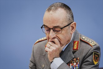 General Carsten Breuer, Inspector General of the Bundeswehr, at a federal press conference on the