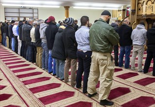 Friday prayer by Muslims in the Berlin mosque Neukoellner Begegnungsstaette, 27/03/2015, Berlin,