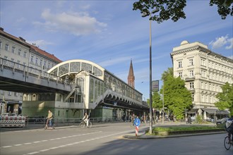 Elevated railway, Goerlitzer Bahnhof underground station, Skalitzer Strasse, Kreuzberg,