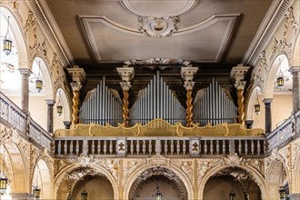 Organ, Cattedrale dei Santi Ilario e Taziano, 14th century, Gorizia, border town to Slovenia,