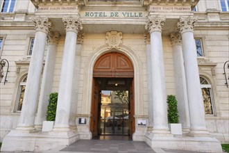 Town Hall, Hotel de Ville, entrance, Avignon, Vaucluse, Provence-Alpes-Cote d'Azur, South of