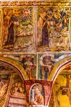 Barrel vaults with a history of creation, Gothic frescoes from 1490, a highlight of medieval wall
