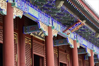New Summer Palace, Beijing, China, Asia, Detailed decorations of Chinese architecture on a