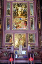Jade Buddha Temple, Buddha, Puxi, Shanghai, Shanghai Shi, China, Asia, Golden Buddha statue inside