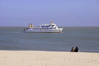 Sylt, North Frisian Island, Schleswig-Holstein, A ship is sailing on the sea, in the foreground a