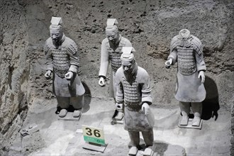 Figures of the Terracotta Army, Xian, Shaanxi Province, China, Asia, Special grouping of kneeling