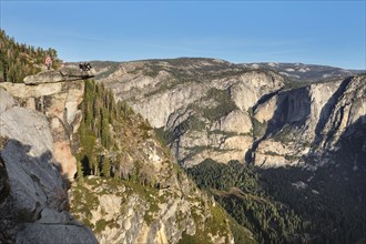 Overhanging Rock at Glacier Point, with a view of Yosemite Valley, Yosemite National Park,