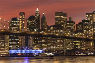 Skyline of downtown Manhattan with Brooklyn Bridge, New York City, New York, USA, New York City,