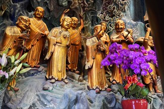 Jade Buddha Temple, Buddha, Puxi, Shanghai, Shanghai Shi, China, Smiling religious statues