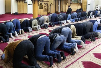Friday prayer by Muslims in the Berlin mosque Neukoellner Begegnungsstaette, 27/03/2015, Berlin,