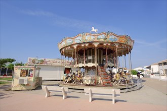 Carousel, Les Saintes-Maries-de-la-Mer, Camargue, Bouches-du-Rhone, Provence-Alpes-Cote d'Azure,