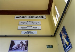 Nikolassee S-Bahn station, interior view, Berlin-Zehlendorf, Berlin, Germany, Europe