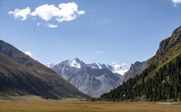 Landscape with high mountains and glaciers in the Tien Shan, mountain valley, Issyk Kul,