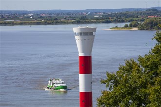 Lighthouse on the Elbe, Blankenese district, Hamburg, Germany, Europe