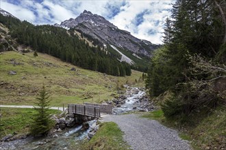 Gemstelbach, behind Geisshorn, Gemsteltal, Mittelberg, Kleinwalsertal, Vorarlberg, Allgaeu Alps,