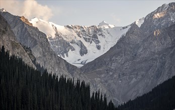Dramatic mountains with glaciers, mountain valley, Chong Kyzyl Suu Valley, Terskey Ala Too,