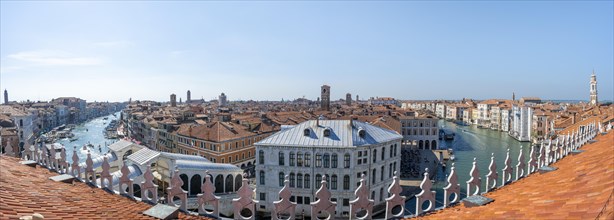 Panorama, view from the roof of the Fondaco dei Tedeschi, boats on the Grand Canal, Venice, Veneto,