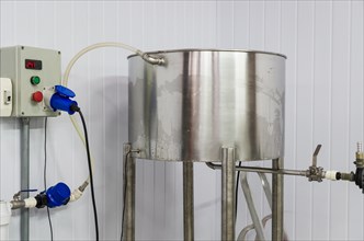 Craft beer production equipment, homebrew equipment