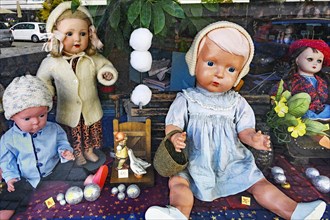 Shop window with dolls, Kaufbeuern, Allgaeu, Swabia, Bavaria, Germany, Europe